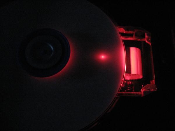 Description: DVD в работе